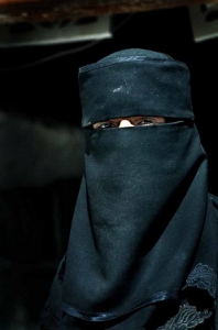 A woman wearing a niqab in Yemen